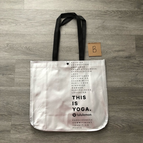 9 Lululemon Bags Large - Picture 3 of 8